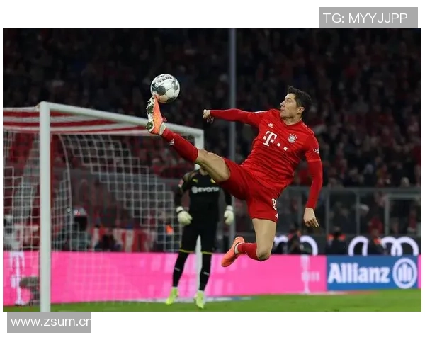 那不勒斯精彩进球波利塔诺助攻斯皮纳佐拉精彩抽射破门